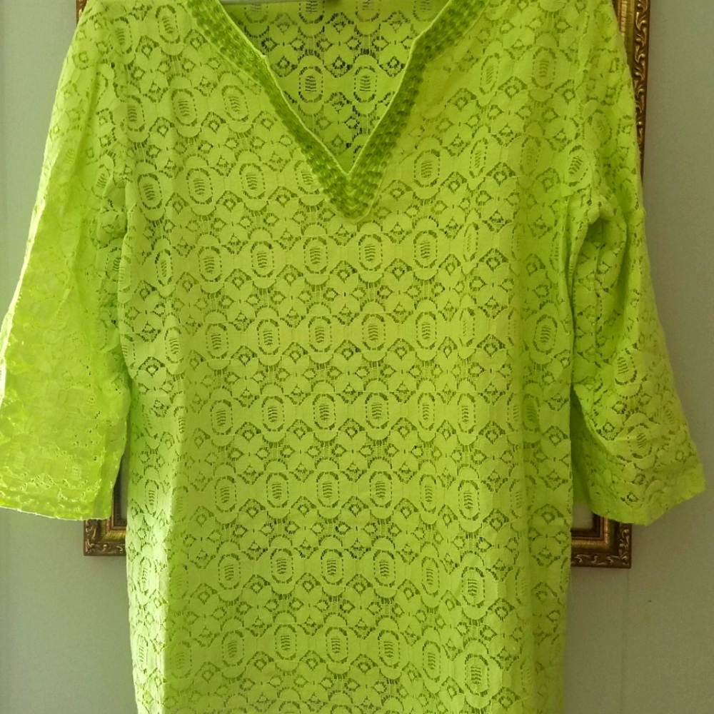$3/18!🌿Lime Green Cotton Sequined!!V-Neck CoverUp #Glamorous #Pool #Beach